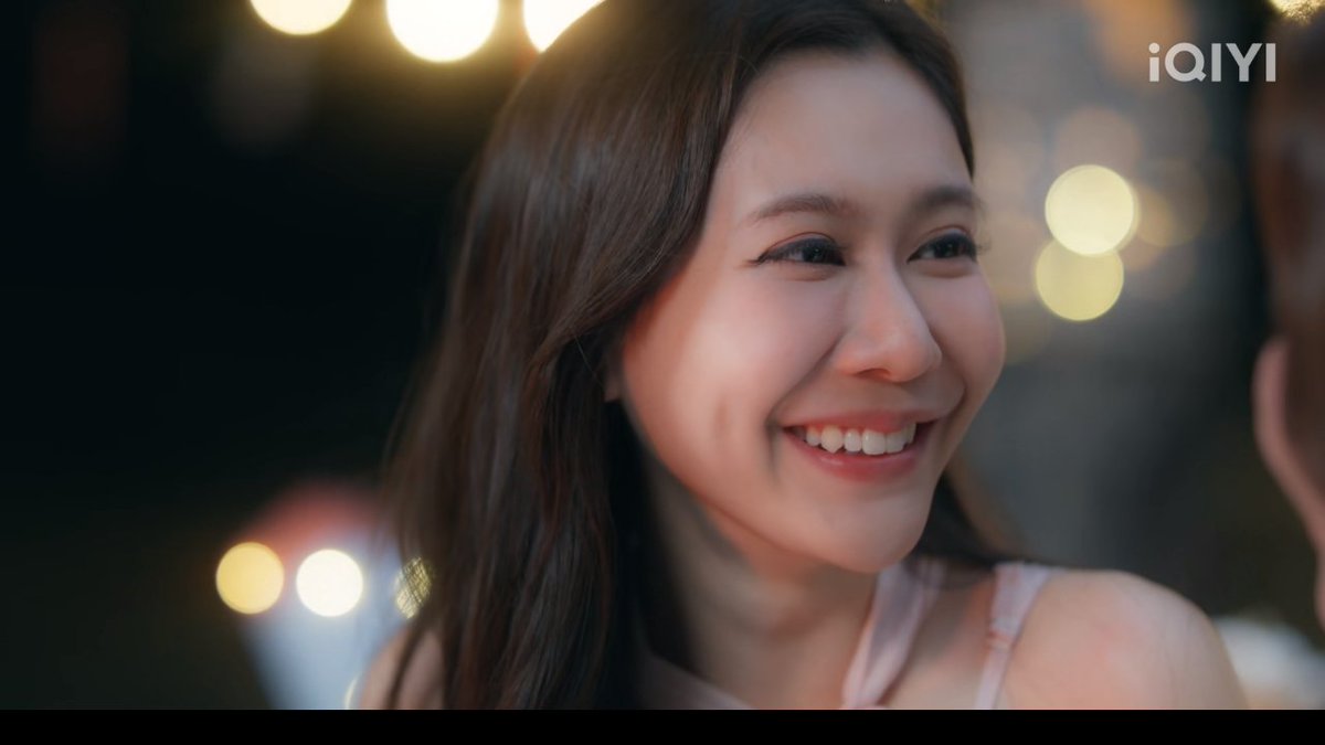 lin_camy's tweet photo. #NamneungNoey
#BNK48
#Namneung
#Noey
#四元素
#火之愛鏈
#The_Fire
#4Elements
#iQIYI
#Spotify
妳的吻就像Gelato❤️
Noey的虎牙真的好可愛🫶🫶🫶
感覺現實上Noey比較活潑外向
雖然她說自己很容易害羞、耳朵紅
Namneung則是比較安靜內斂不多話 https://t.co/FFHYlJjEMM