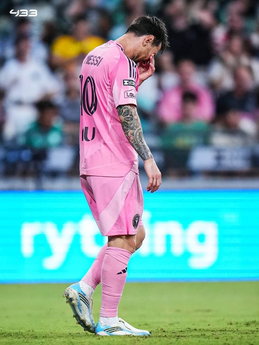 Grandsoncr7's tweet photo. It took Messi just 33 goals to become Inter Miami's all-time top scorer.

It took Ronaldo 131 goals to become Al-Nassr's all-time top scorer in the Saudi Pro league. 

We're not the same. https://t.co/nUo0ga2Vf5