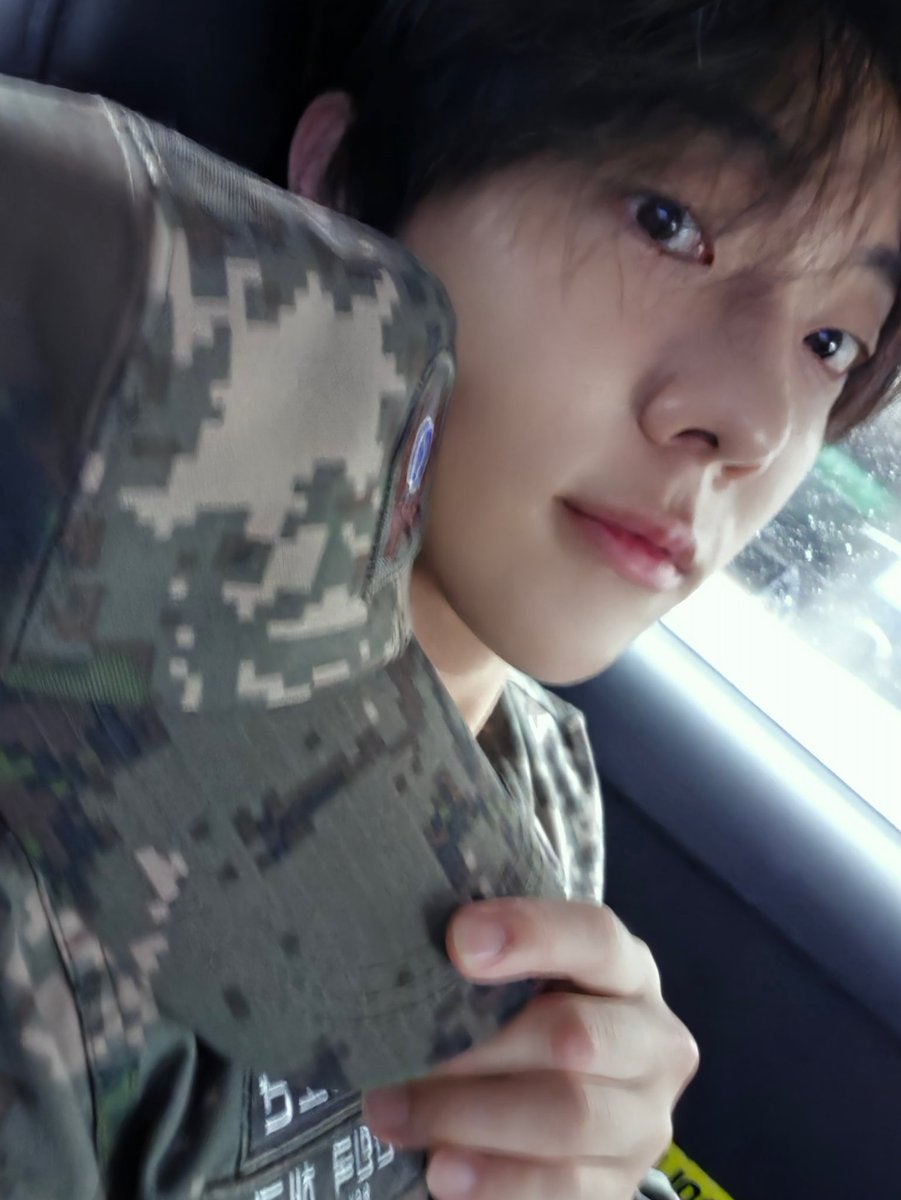 sweetbandcake's tweet photo. 여자가사망햇다 https://t.co/EzQU9QUTdu