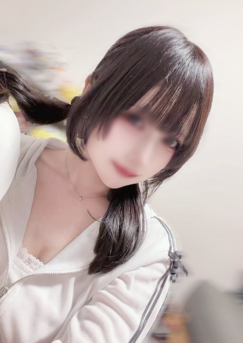 amane_yzrh's tweet photo. ♡ お��らせ ♡

楪あまねの公式LINEできました〜❕🦋🤍

ご予約・出勤についてのお問い合わせなど
あまねに直接LINEできます💌

TwitterのDMより気づきやすいので、
会いたいな〜って思ってくれたお兄さんは
ぜひ追加してね(¨)♡
https://t.co/FUCaGpitmt https://t.co/xElBar0QZY