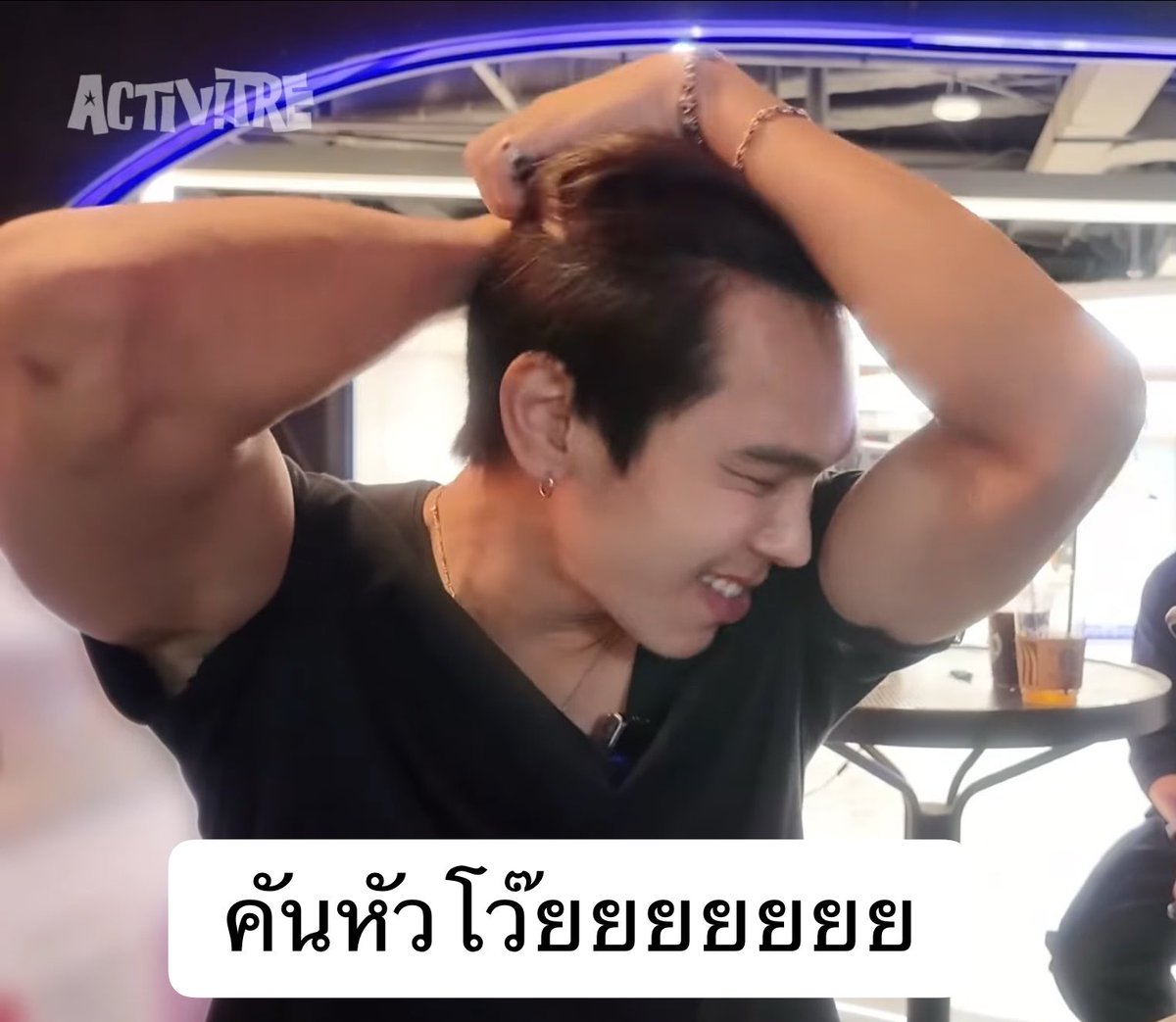 Tanatho66240745's tweet photo. แค่คิดเล่น ๆ ว่าพี่ตรีล็อกมงเดือน9ไว้ให้น้องนายคนเดียวกุก็คันหัวละ. #ตรีนายมีจริง https://t.co/FHssmY6e98