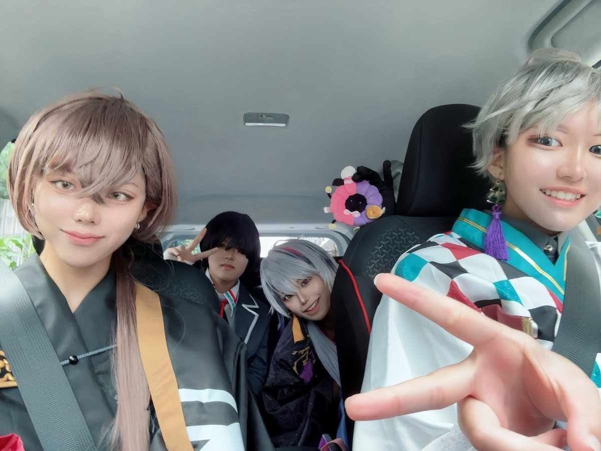 nattu_co2_cos's tweet photo. rfメンで車乗れるとか最高だった！！
ずっと動画回してたんだけど本当に私の宝物🫶
ずっと🌞運転してくれてたからこっち向いてるのこれしかなくてすまない https://t.co/kGdZ551Co6