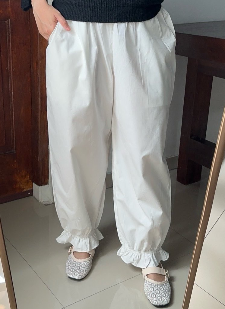 itsyournass's tweet photo. baju dan celana gemes lagiii👀🤏🏻

🖇️ https://t.co/G9sACNwAqM https://t.co/YR5SVYSkea