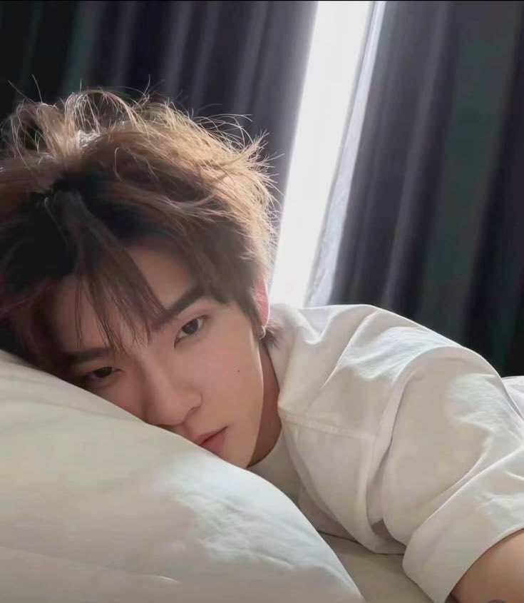 thedissappear's tweet photo. อยากหลบตาแต่ก็กลัวจะเสียเวลาที่ได้มองเธอ 🫠
#ตี๋หมวยสวยเสรี https://t.co/eohHTdCxRy