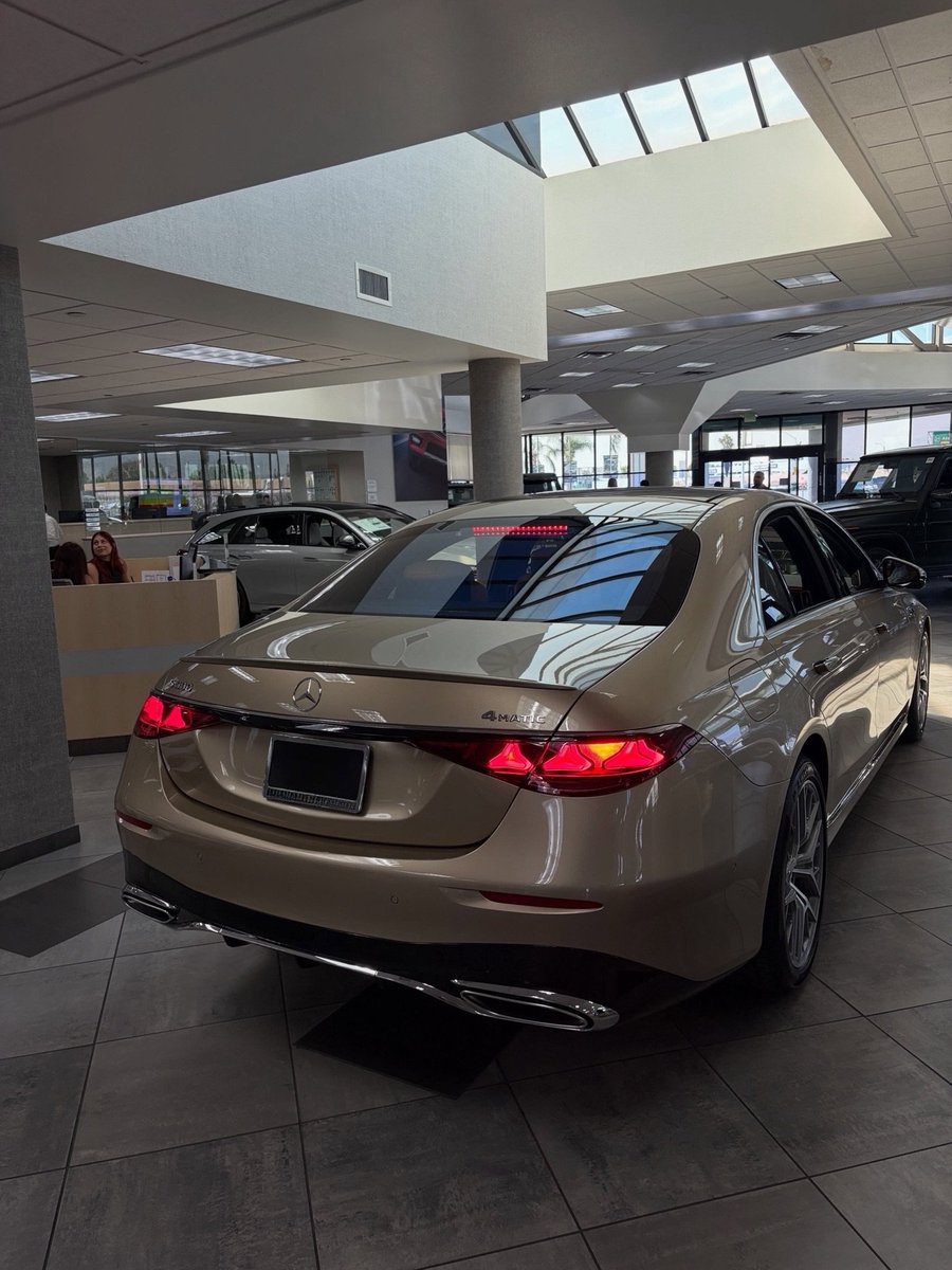 LuxuryMercedes's tweet photo. Mercedes-Benz Sclass W223 https://t.co/oLOnWbzlvg