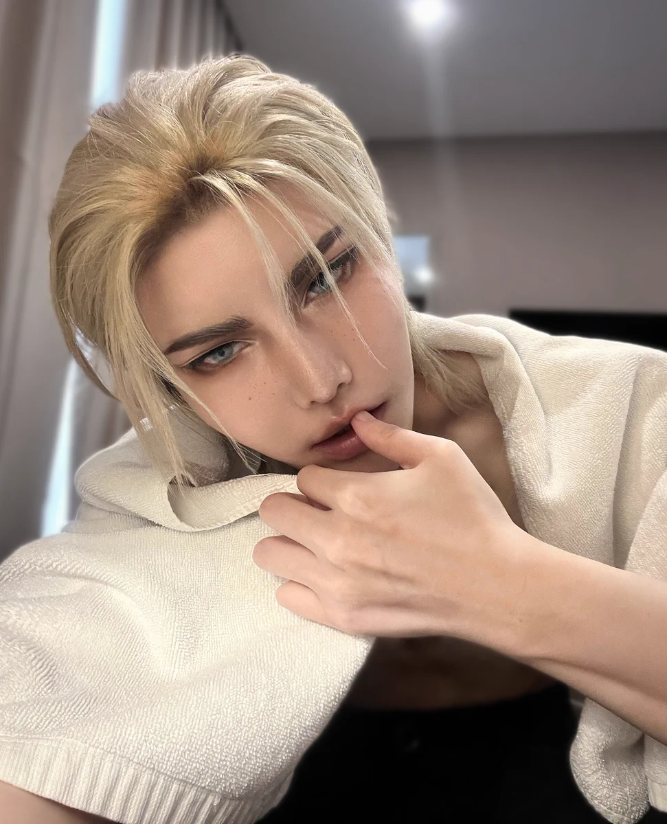 𝐿 𝐴 𝑌 (@LAY__X__) / X