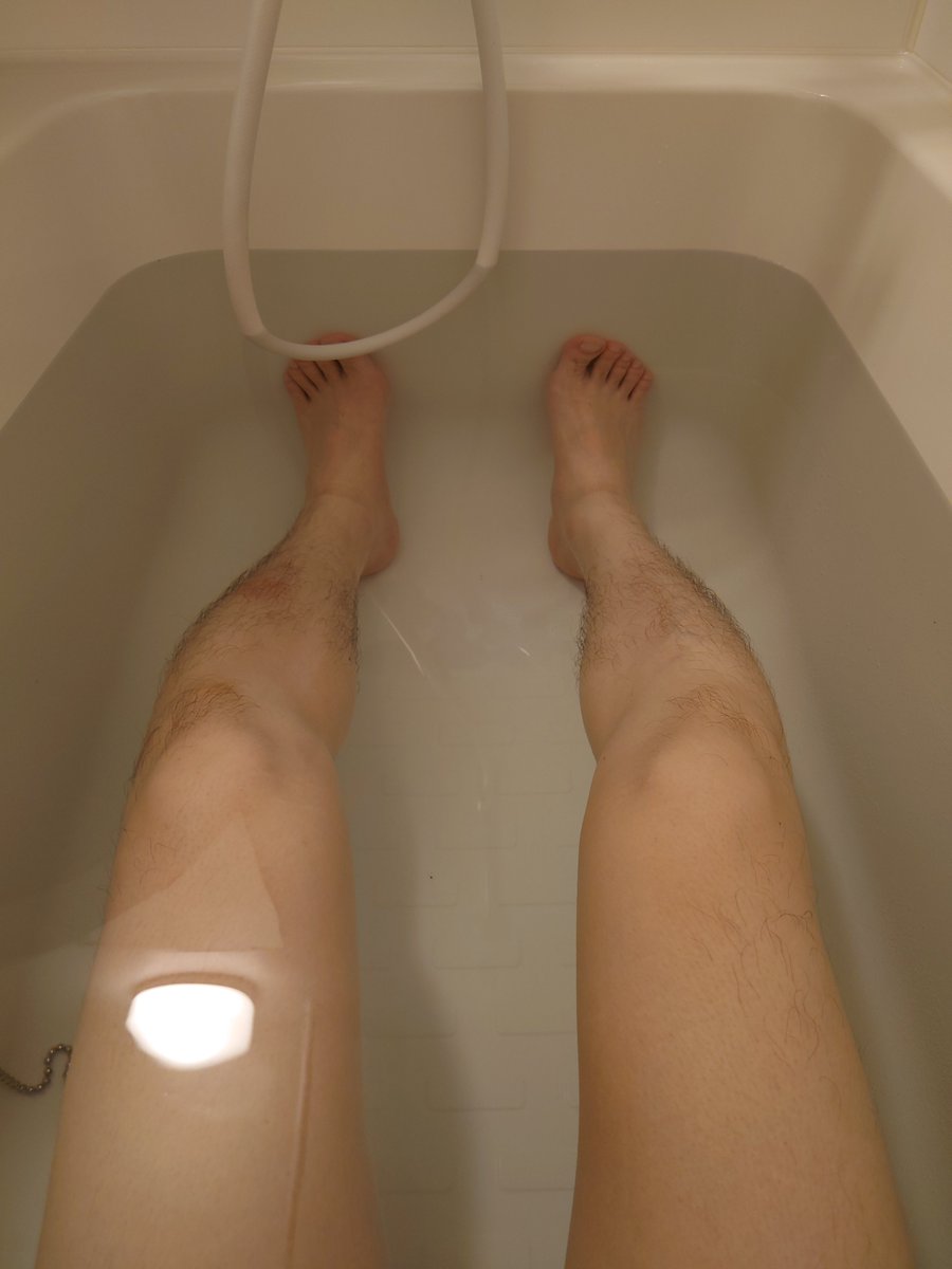 Frecciarossa956's tweet photo. 🛀

昨日は浸からなかったので今日は https://t.co/FxDjV37vtO