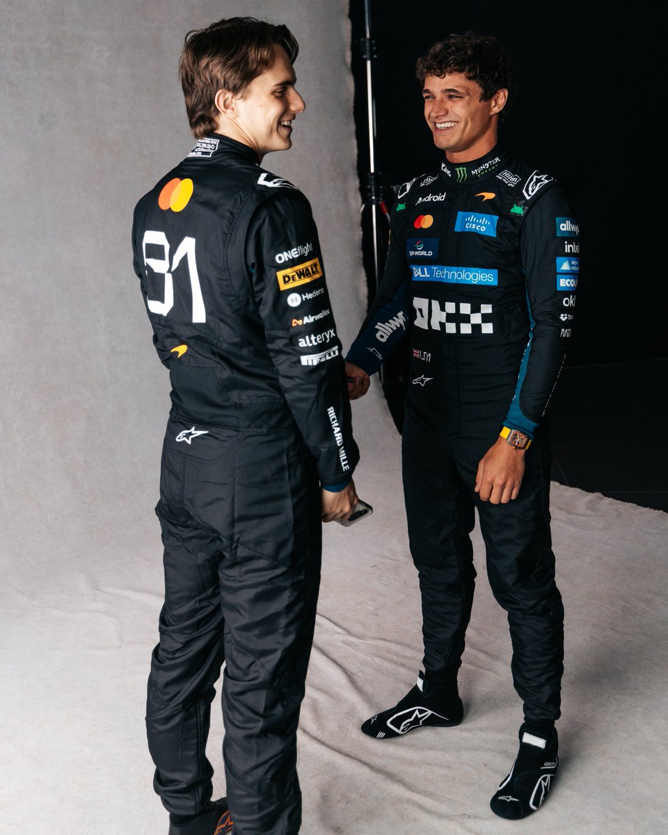 McLarenF1's tweet photo. Duo: revamped 🖤

#McLarenF1 | #OKXxMcLarenF1 | @OKX https://t.co/bWIJowA1iG