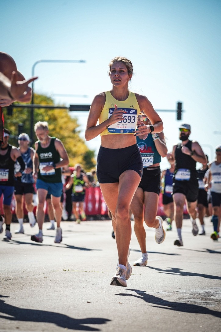 UTHSCnursing's tweet photo. Marathons and nursing school both require some grit and grind. Read about how recent @uthsc #BSN grad Lexi Duscher managed to complete both. https://t.co/hdekkzo5R5 https://t.co/gNgrWjK8mS