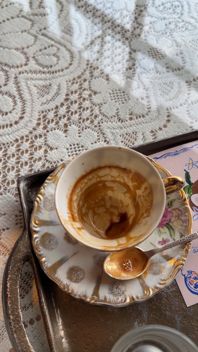 SahoraSk's tweet photo. قــهوة الأول من ســـبتمبر:
          🪞🕯️🪽☕️🐆. https://t.co/bYRqyZoVjO