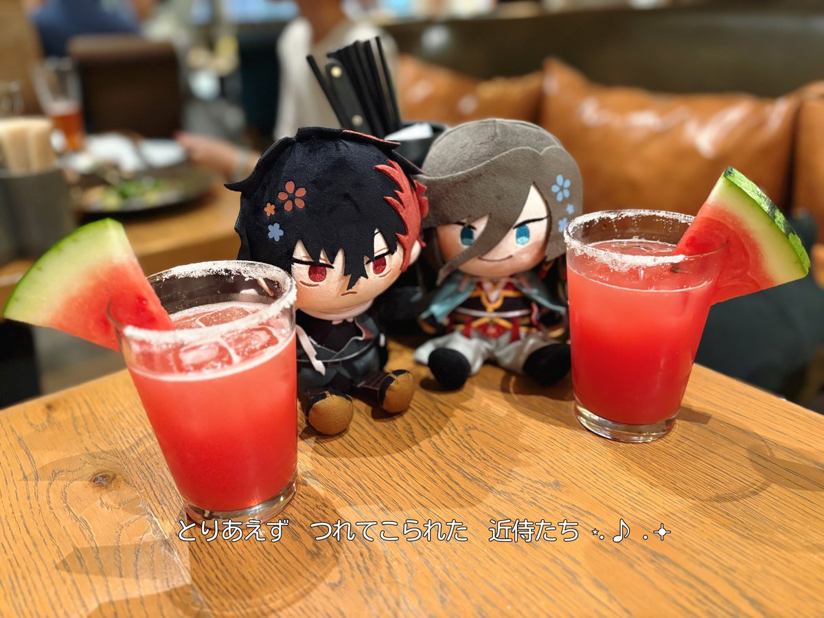 rei_lllll_'s tweet photo. もくさんとワ展に行ったよ🍉🎶 https://t.co/pDLxTi9qfQ