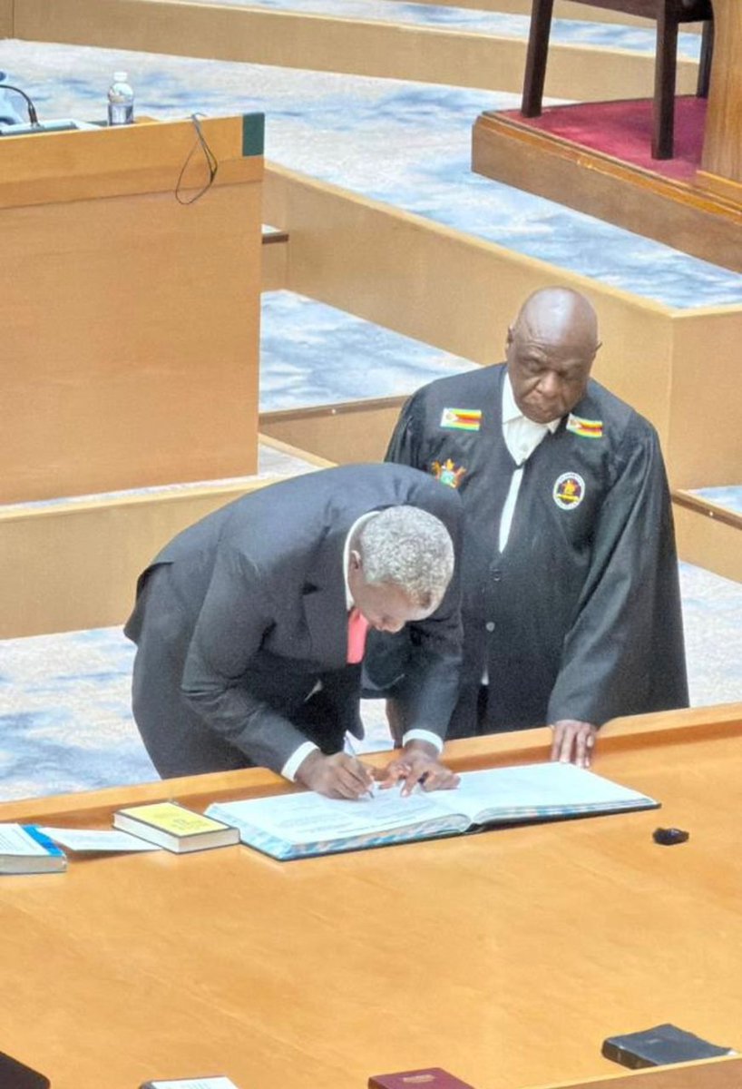 masibanda_'s tweet photo. Officially Senator, Dr. Kudakwashe Regimond Tagwirei https://t.co/kMrKfsInrf