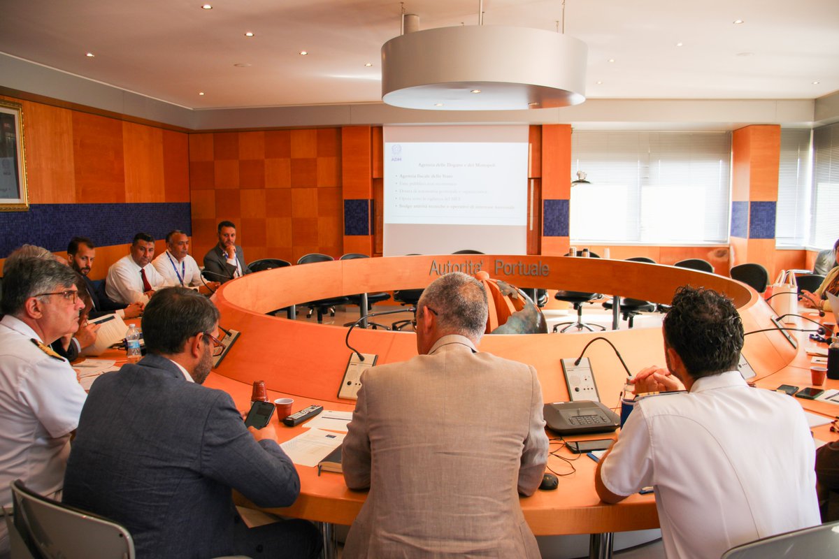 PortodiTaranto's tweet photo. 🆕News del 01.09.2026 -Visita di studio #TAIEX: L'AdSP accoglie una delegazione 🇱🇾Libica.
Nei giorni 31 agosto e 1 settembre 2026, il @PortodiTaranto ha ospitato una visita di studio promossa dalla @EU_Commission nell’ambito del programma TAIEX.
🗞 news: https://t.co/gD8eRmjZWZ https://t.co/Ml2sgePNOm