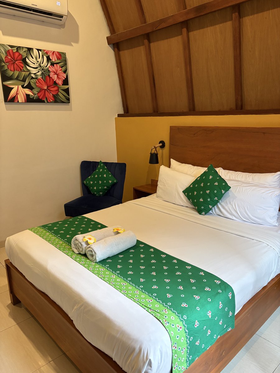 dwiyuliann's tweet photo. salah satu penemuan terbaik Hotel di Jogja.. harga cuma 300 ribuan tempatnya cakeep dan unikkkk😍✨ https://t.co/73xAc3mPnp