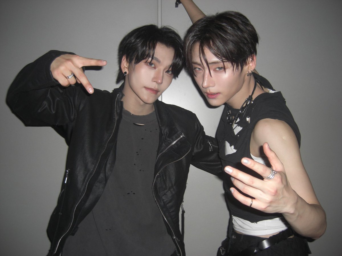 xlofmoment's tweet photo. 260901 알디원 인스타 #씬롱 #XINLONG 

𝙏𝙃𝙀 𝙎𝙃𝙊𝙒 〰️ https://t.co/gXuAVIGF0M