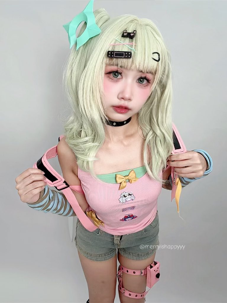 merryishappyyy's tweet photo. Yadaaa~ Sunna + KFC bag !! 🎀🪽

#sunna #ZenlessZoneZero #zzzero #cosplay https://t.co/pE4ArziUeo