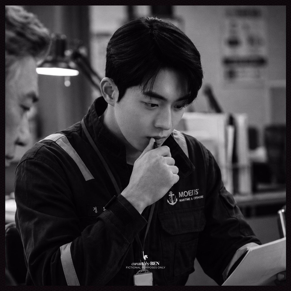 ShieldOfGods's tweet photo. ⟟   𝗠𝗠𝗢 𝗦𝗛𝗜𝗣𝗬𝗔𝗥𝗗, 𝗕𝗔𝗧𝗔𝗠
⠀  01/09/2026   |   15.24  WIB

A quick coffee break that turned into an unscripted moment of truth. Hearing a side of the story that carries real weight. Luarnya santai, tapi pembahasannya terlalu dalam. https://t.co/asN5JWlHNF