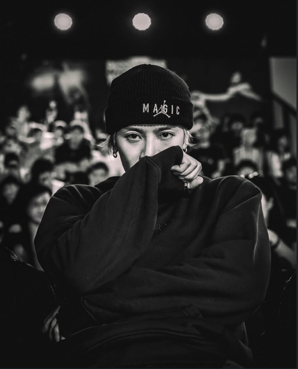 gunggginggg's tweet photo. อย่างเท่เลยคับ 🤧🤧🤧 #JacksonWang https://t.co/cAHdgNR04L
