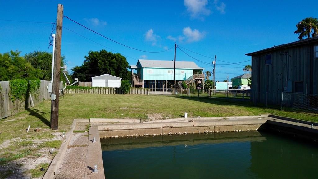 KeyAllegroSells's tweet photo. Make this property your own! Contact us for a showing today. #RealEstate #Land
#TeamKeyAllegro https://t.co/K1hg3rL45D