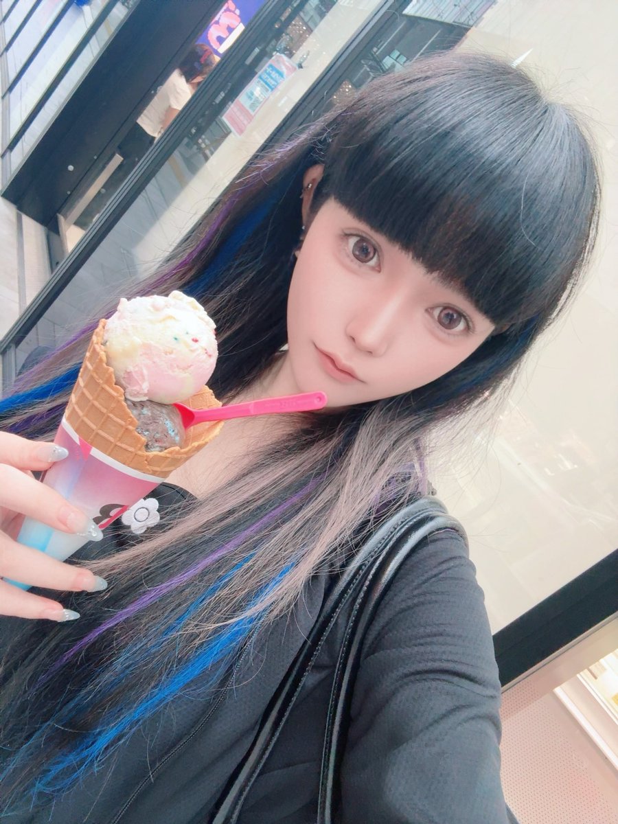 hell_Fraulein's tweet photo. 「ハッピーアイスクリーム」 https://t.co/85PNOfbQ0Q