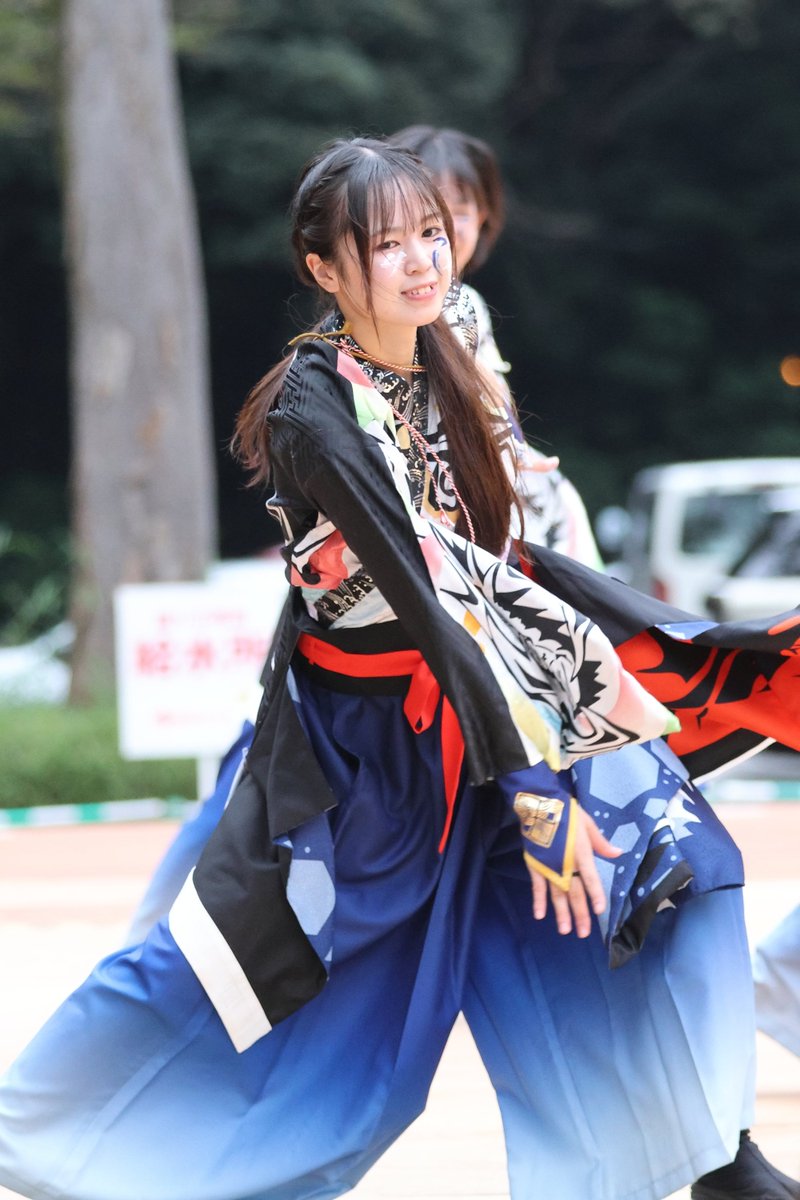 minato927148's tweet photo. 北里三陸湧昇龍さん
原宿スーパーよさこい
神宮会館ステージ２

#北里三陸湧昇龍　さん https://t.co/tair5gBGhQ