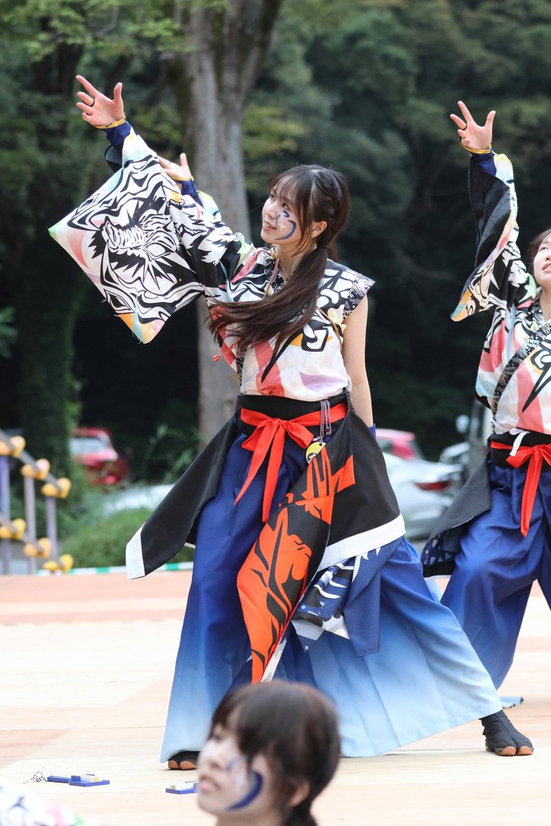 minato927148's tweet photo. 北里三陸湧昇龍さん
原宿スーパーよさこい
神宮会館ステージ２

#北里三陸湧昇龍　さん https://t.co/tair5gBGhQ