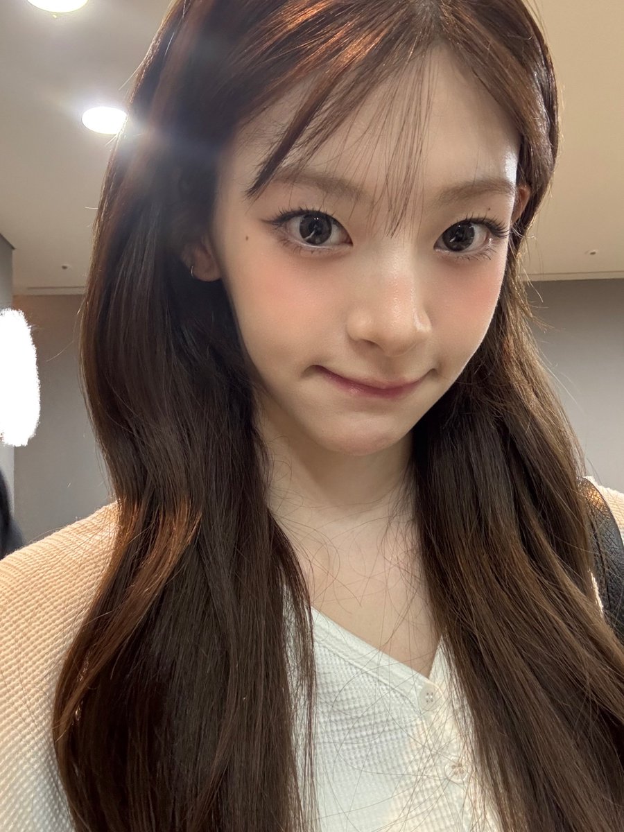 staycfancafe's tweet photo. 260901 🦊💭 https://t.co/QC7flhKwks