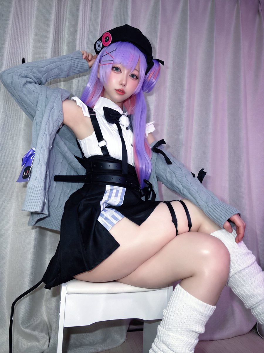 nanika_room's tweet photo. Desk-kun RIP https://t.co/PvZtC34mWX