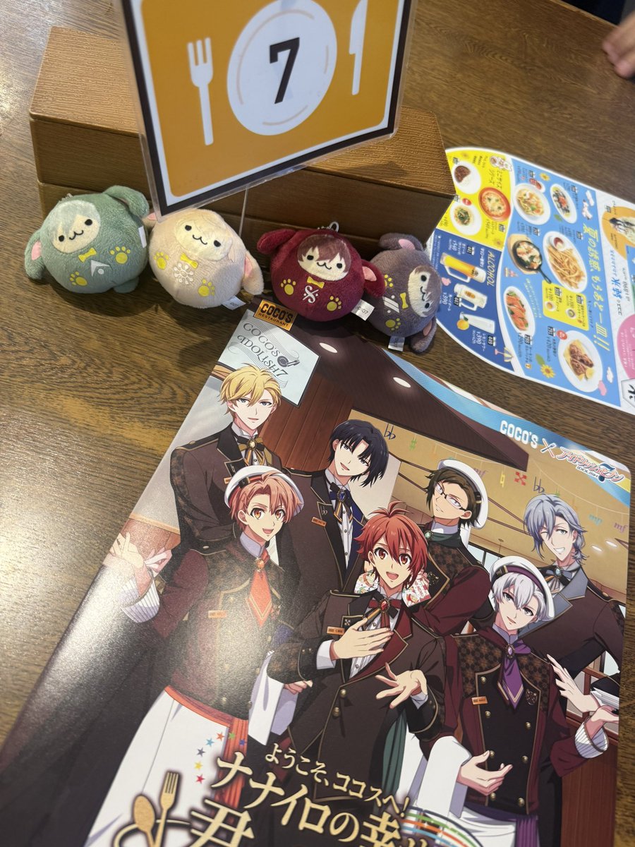 ToTo_HaMabe's tweet photo. 7番席だったの運命すぎない…🥺？？ https://t.co/901Zxtb8Ms