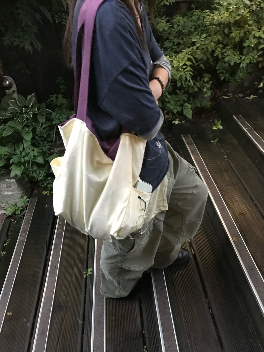 9unnec's tweet photo. 9unn reversible tote bag open
• 9.1 - 9.30
핸드메이드•한정수량으로 판매됩니다
더 많은 사진은 https://t.co/unBiWhIqF7에서 확인해주세요!♡

오픈 기념 #RT 이벤트
색상별 1명씩, 총 2분께 가방을 드립니다 😁
팔로우 + RT + 좋아요 = 참여 완료

🔗 https://t.co/Ak0exqeUTv https://t.co/qilp6pD1hU