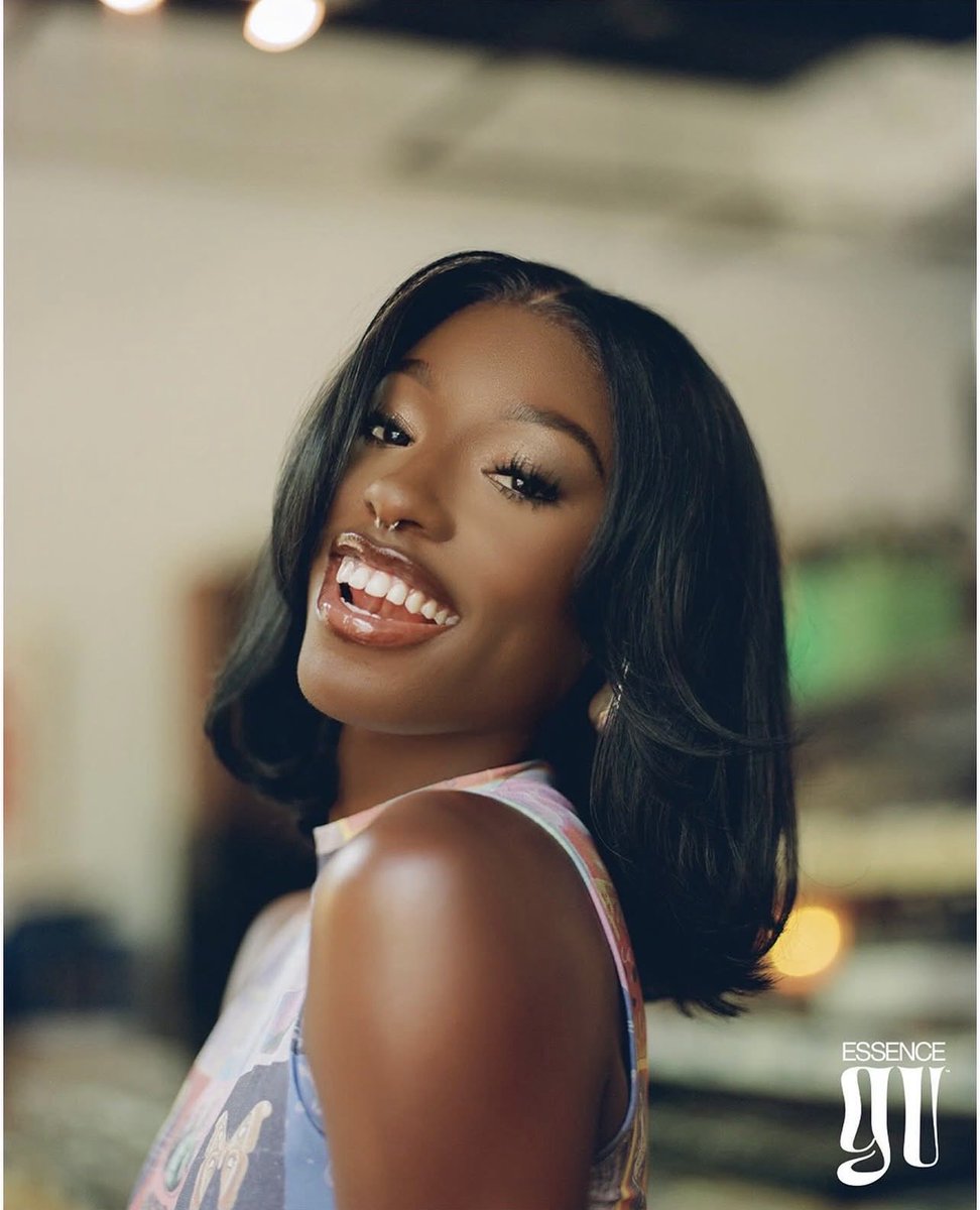 m07637's tweet photo. Serena Page for Essence GU Aug ‘24’
First US Islander to cover a major magazine post villa 🫶🏾 Day 1 of #Reetember #Chapter27 https://t.co/KXXYOiMKrs