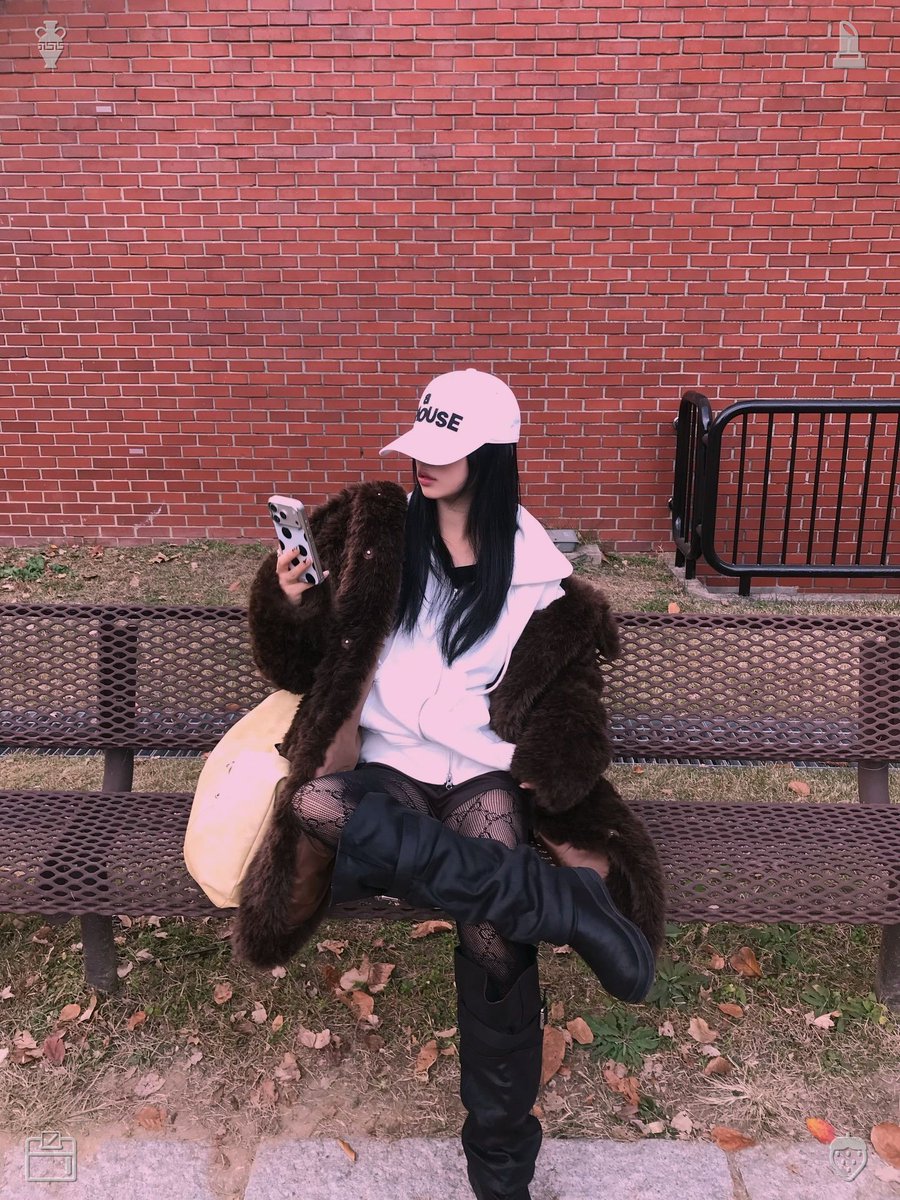 0rC64's tweet photo. 🥅Mint Tea This brew soothes the senses. When worry takes over your thoughts, halt the endless rumination and take action right away. Tangible steps help ease the tension, whereas constant daydreaming just keeps you stuck in unproductive negativity. https://t.co/XB48G5haX1