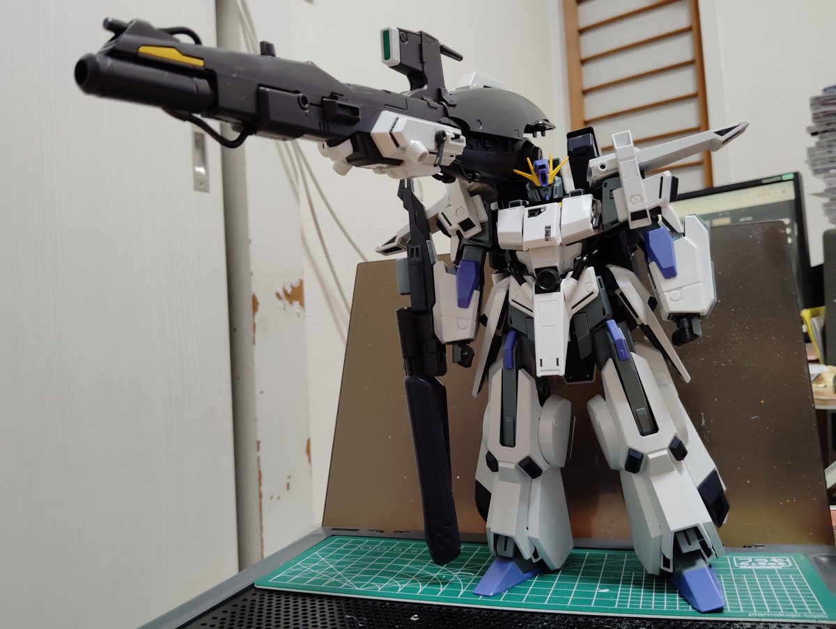 dolphin_turquoi's tweet photo. コレで完成かな??
#MG #FAZZ パーツめっちゃ余りますね(^_^;) https://t.co/FdX0y7bnwX