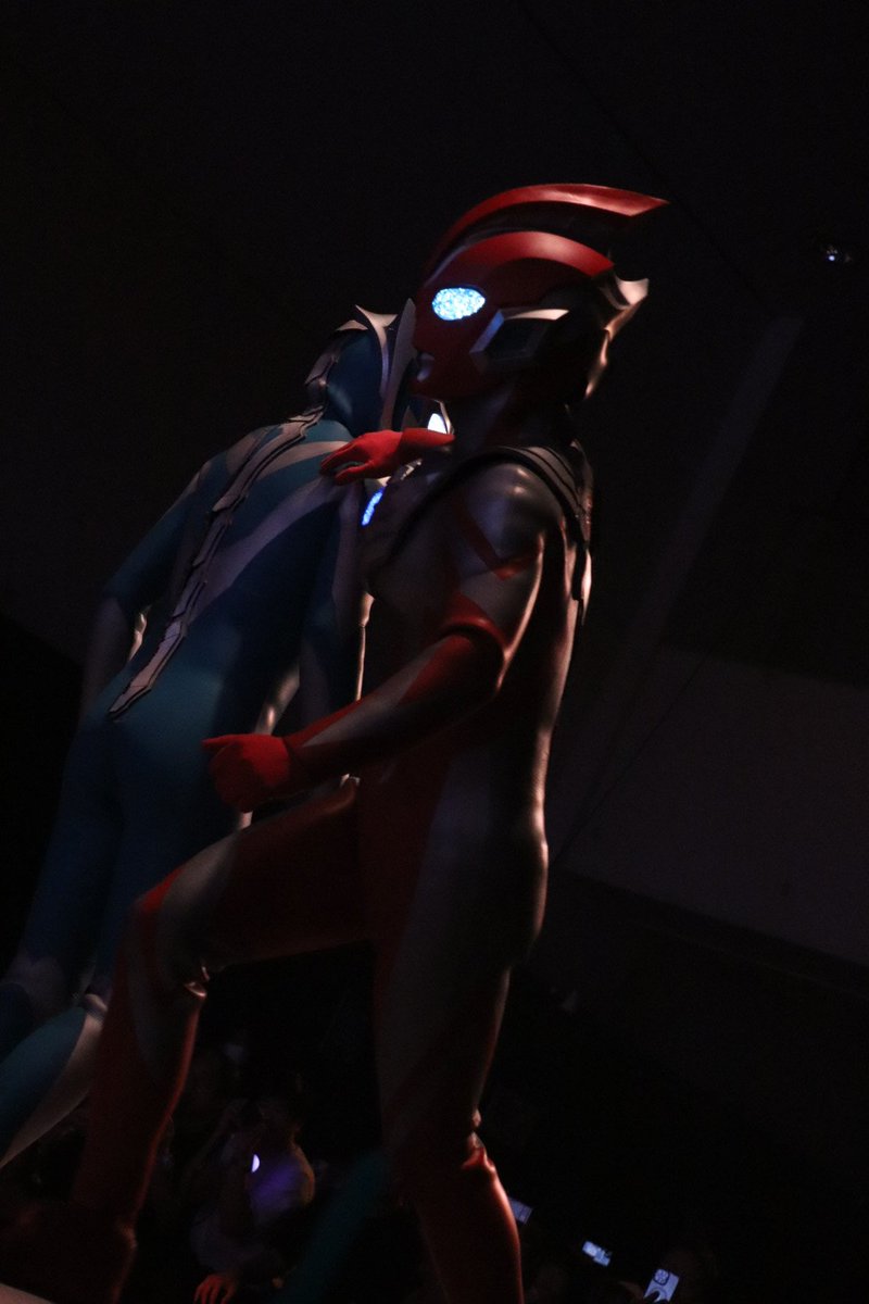 Ch_____st's tweet photo. 今さらウルサマその2
後期の好きだったシーン
#ウルトラヒーローズEXPO
#ウルサマ https://t.co/l0t0RVCXC8