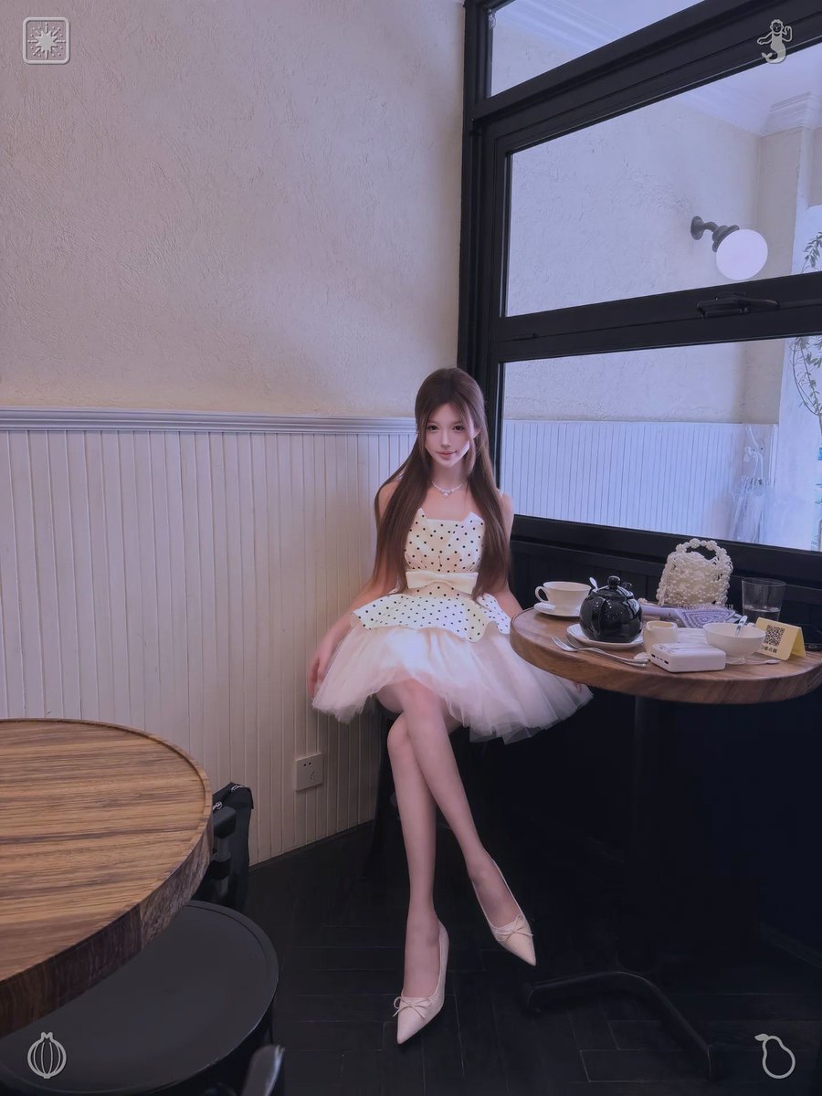 atsukokae's tweet photo. 🤦Philosophical bookSoup spoonCream pieExtend tender kindness to yourself in moments of weariness and hardship, comfort your weary spirit, and summon the inner strength to continue advancing toward the radiant future you dream of. https://t.co/78Us368dRY