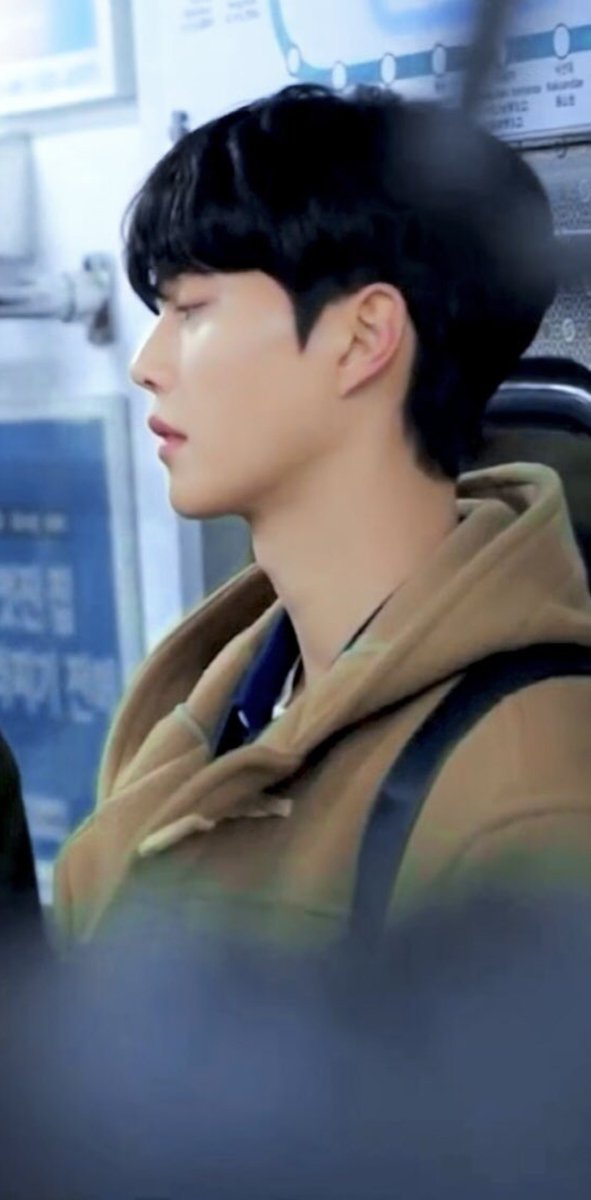 26nh3v's tweet photo. 안싸 안한다매애..!
                                         어젯밤엔 너가 해달랬어
끝나고 빼줬어야지이..!
                                             내가 왜?
...나빠!
                                            어제 너도 좋았잖아. https://t.co/o3zaUu0txi