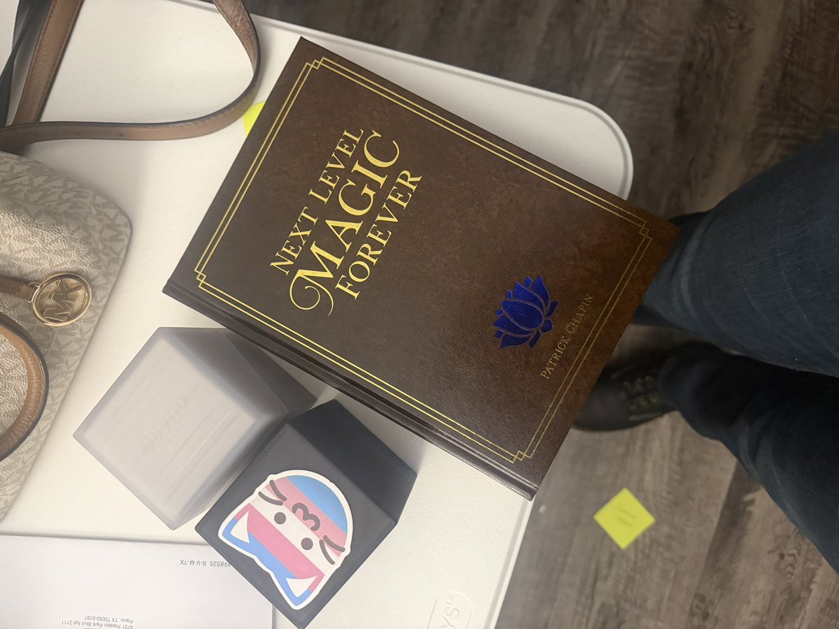 ProgrammerSockz's tweet photo. my bracket 2 commander pod won’t know what hit em https://t.co/N4DVg3lk5Q