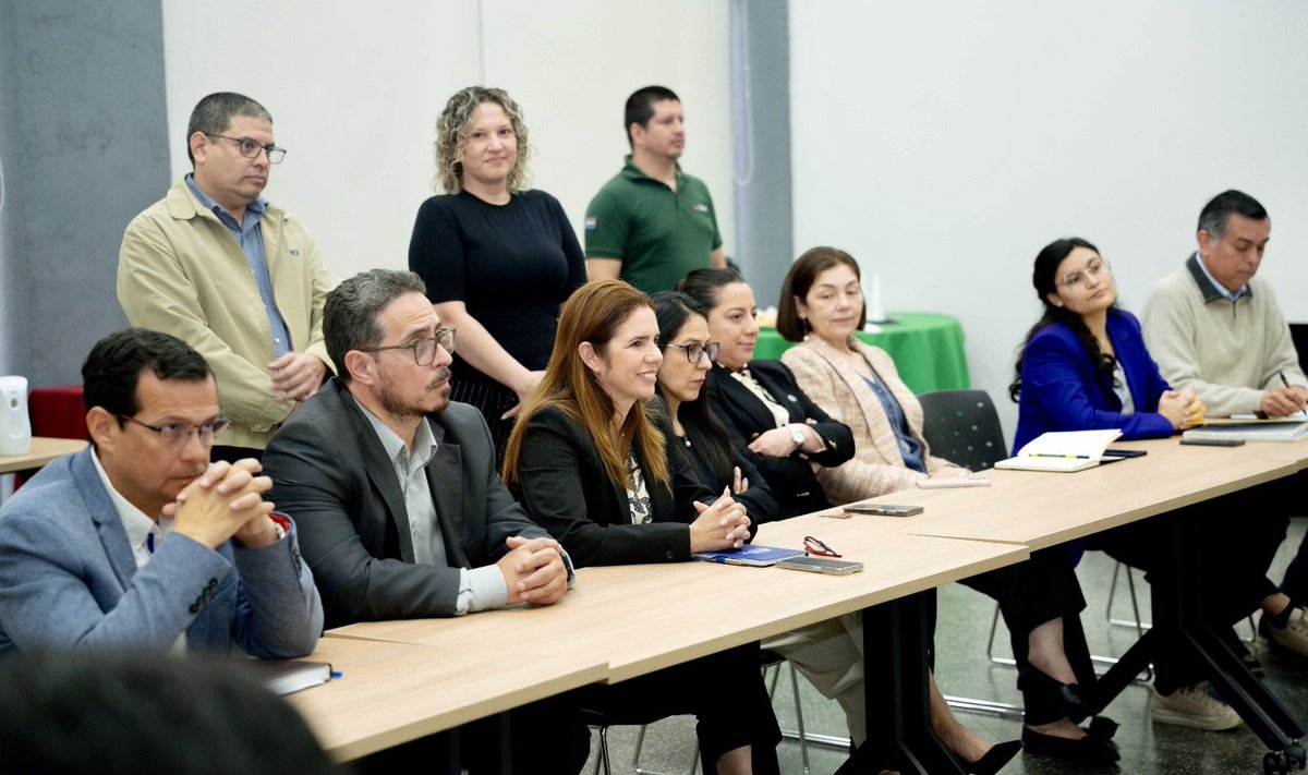 CAHParaguay's tweet photo. CAH avanza en su transformación digital con Digitalia 💻
Presentamos el nuevo Sistema de Gestión de Expedientes Electrónicos del MITIC para una gestión más ágil, con mayor trazabilidad y menos uso de papel.
#CAH #Digitalia #TransformaciónDigital #MITIC https://t.co/q7Fur14uaY