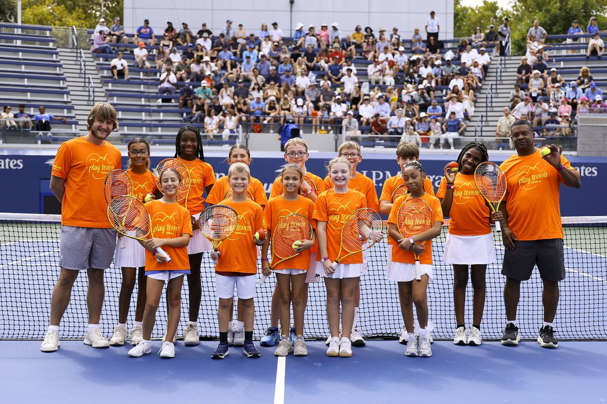 KWCH12's tweet photo. #KSPROUD Wichita kids play at US Open’s home court in New York
https://t.co/v1qPQgbmZp #kwch12
📷: Dustin Satloff/@usta https://t.co/MQuEq8GHWf