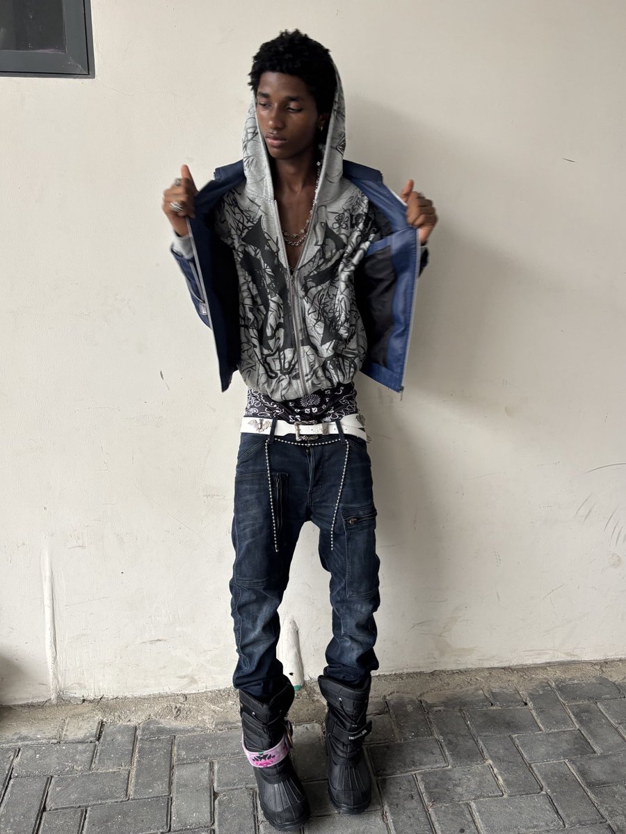 firetuv tweet picture