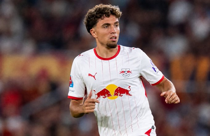 CifuenCharcopa's tweet photo. Neil El Aynaoui'nin Leipzig'e kiralık transferinde sorunlar varmış transferin iptal olma olasılığı ortaya çıkmış durumu bir kaç saate netleşecekmiş https://t.co/HfcbjVH8iJ