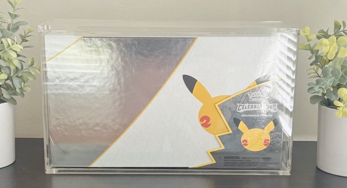 TheDudeTCG's tweet photo. ✨ Ultra Celebration Consignment ✨ 
 
💺 67 Spots 
👉 $20 per Spot 
• MAX 12 •

🏆 – Minty Celebrations Ultra Premium Collection w/ Acrylic case 

🎡 of ☠️ Live on Twitch 

1 FREE spot giveaway to a claimer who RTs post

⬇️ Comment below to claim ⬇️ https://t.co/aSWWH9BqFL