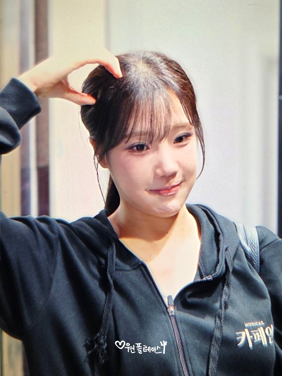 op990818's tweet photo. 260901 뮤지컬 카페인 퇴근 PREVIEW

오늘 귀여움 수치 레전드세요 🧐💕

#모모랜드 #MOMOLAND #モモランド #주이 #JOOE #ジュイ #주주 https://t.co/cMvlRouohV