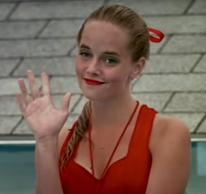 TaylorExplainer's tweet photo. It’s WENDY!

Named after the iconic character Wendy Peffercorn from The Sandlot, and as reported by Forbes (not Vogue, who interviewed Travis and featured the Samoyed).

Video below is the Tommy Hilfiger ad/partnership the Vogue story was about.

#taylorswift #traviskelce https://t.co/33itFVi0hM
