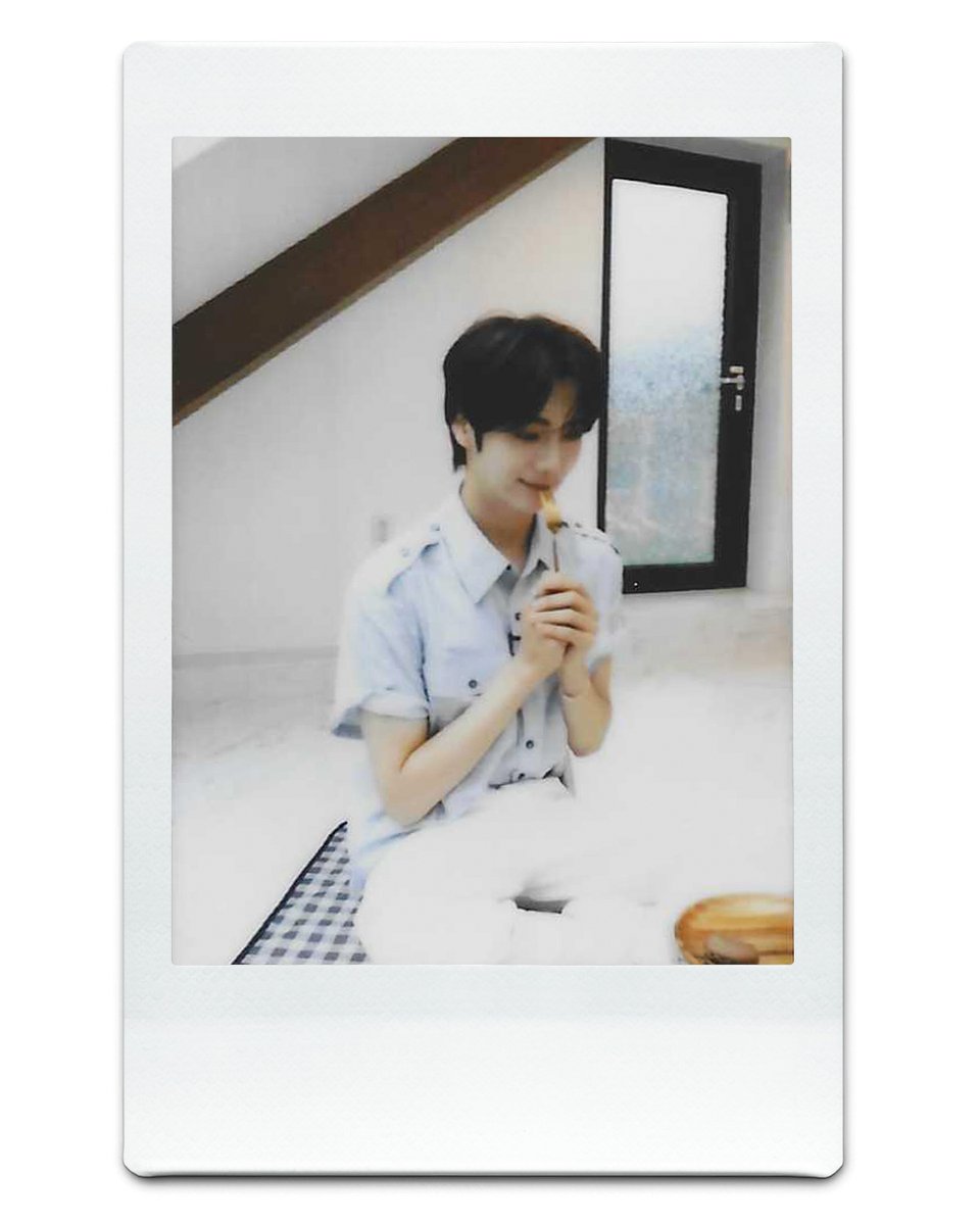 TWS_PLEDIS's tweet photo. #TWS #투어스 #247WithUs
#TWS_CLUB #투어스클럽
#환승룸메 https://t.co/StHhHG35fT