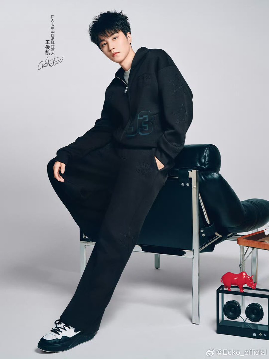 WangJunkai_GS's tweet photo. 【#JunkaiWangDailyNews】
20260901
#tfboys王俊凯 #tfboys #karry #wangjunkai #wjkkarrywang #wangjunkai #idol #singer #actor #boy #popstar #handsome #왕준개 #왕준카이 #TuấnKhải #VươngTuấnKhải 
#ワンジュンカイ https://t.co/EOrjON4PIk