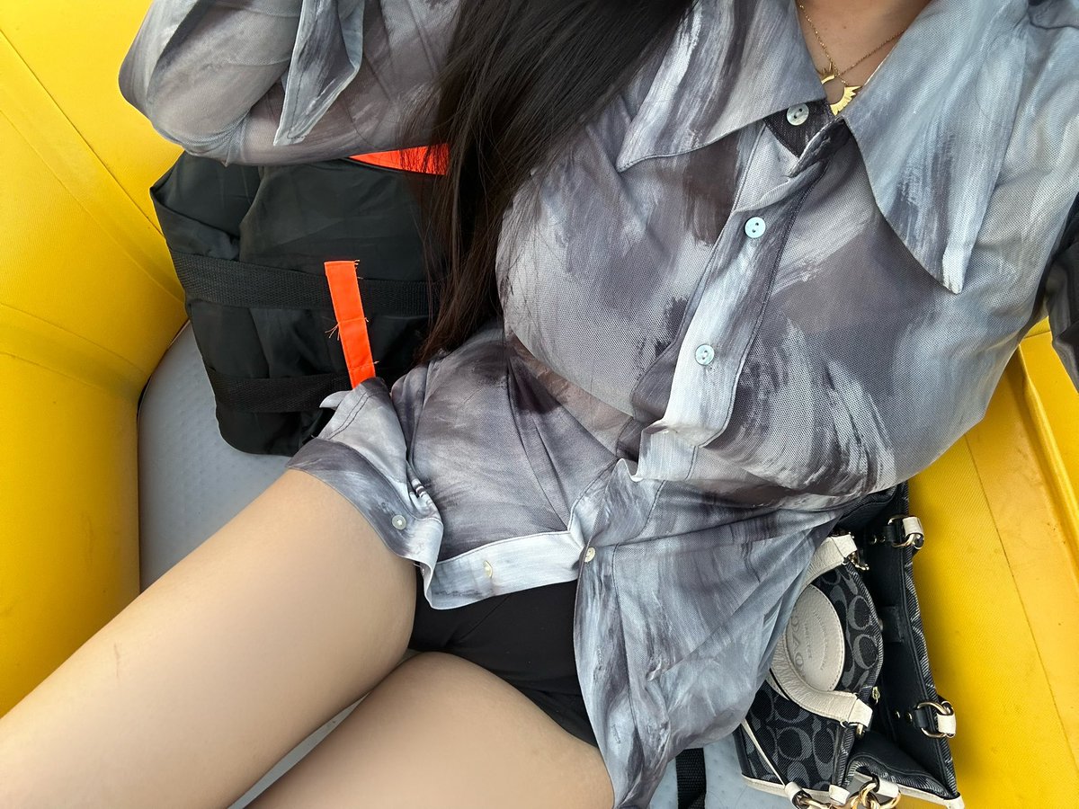 R0SE6366's tweet photo. 小号更新吧 https://t.co/lR2wktbNSd