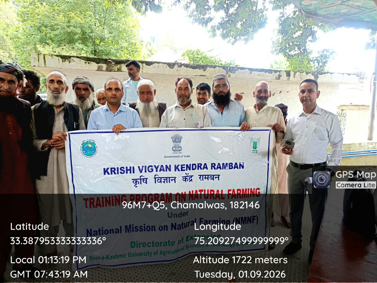 RambanKvk's tweet photo. Training program on Natural farming under National Mission on Natural farming at Chamalwas, Banihal https://t.co/wQyO1ZbDww