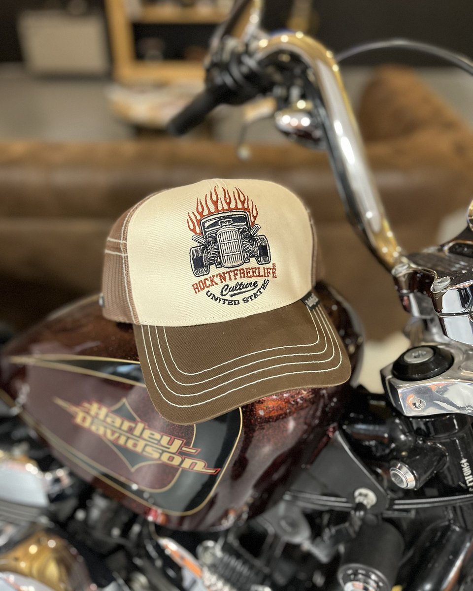 ToraWorldfnjs's tweet photo. Cap of the Week – MUSCLE

Limited edition: 300 pieces in Europe (No. 216/300). Available today at Breizh Choppers or online. A bold, vintage-inspired design for those who love rare, character-filled pieces. A cap that perfectly reflects the shop’s https://t.co/gJ4eTkitie