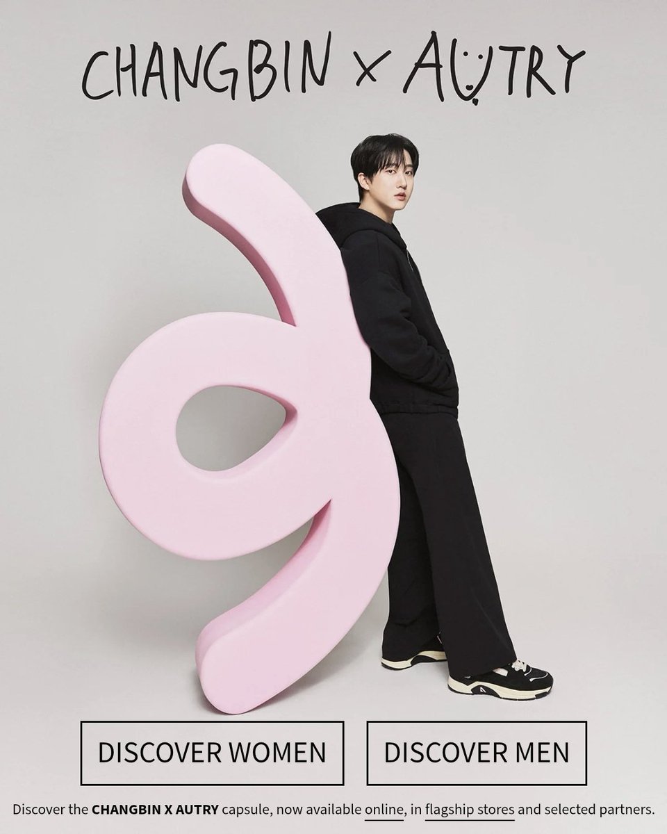 beautifulaura9's tweet photo. why does it look like changbin became the brand ambassador for a bisexual dating app https://t.co/zbPUhdplWF